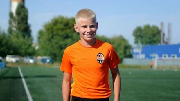 Попович в 8 лет стал участником проекта ДТЭК и Shakhtar Social &laquo;Давай, играй!&raquo; - Как мальчик из Червонограда попал в футбольную академию «Шахтера»
