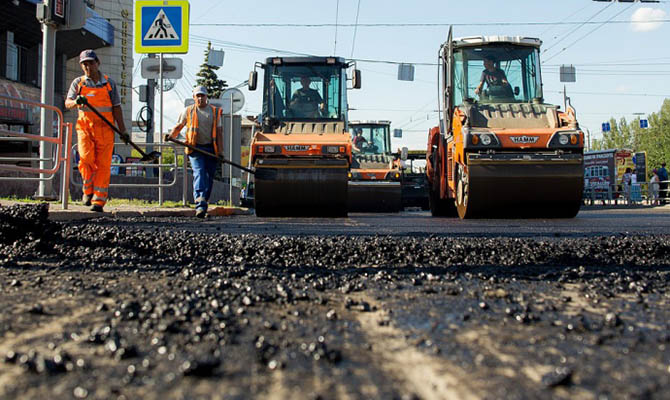 Кабмин передал 61,5 млн грн программы онкозаболеваний на ремонт дорог во Львовской области