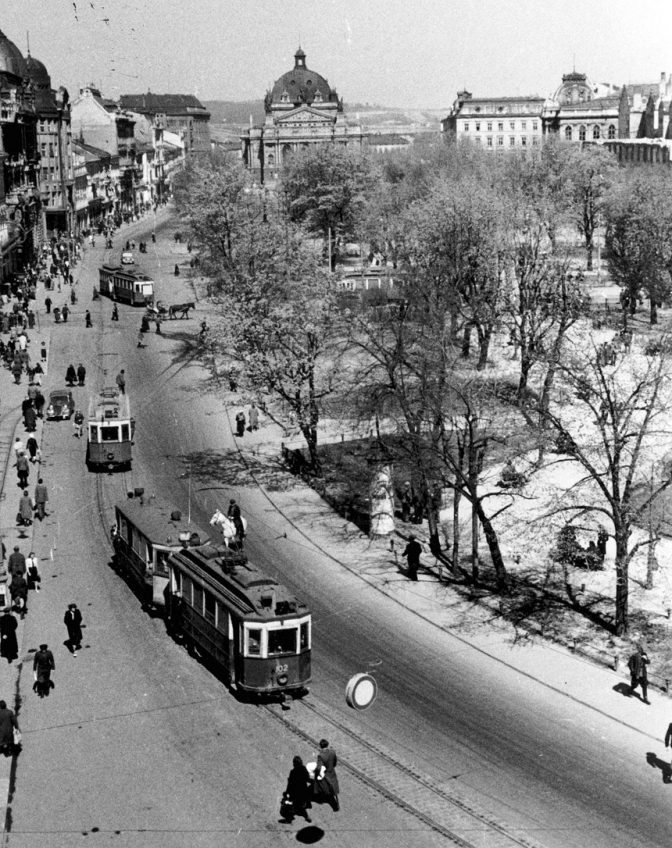Трамвай Sanok SW1 у 1946 році на вулицях Львова / Фото: Центральний держархів кінофотодокументів СРСР