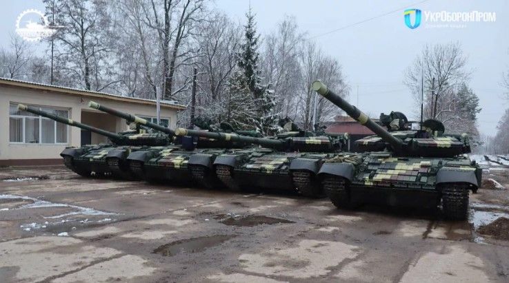 Українська армія отримала модернізовані танки Т-64 і машину БРЕМ-2