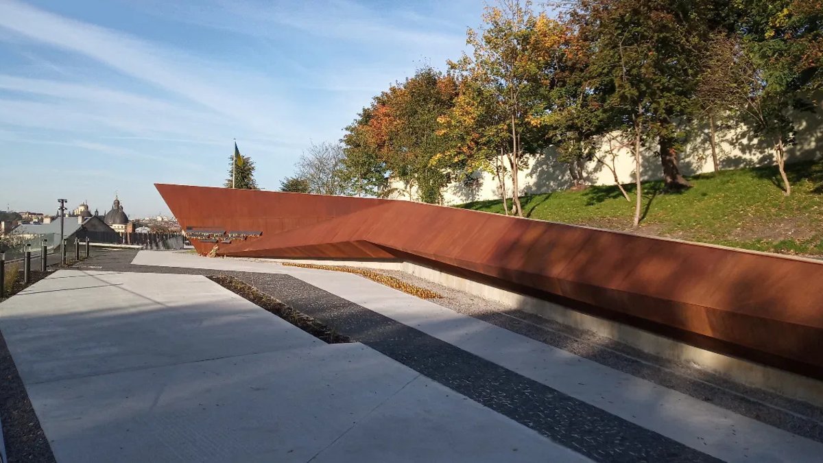 Меморіал Небесної Сотні у Львові номінували на європейську архітектурну премію: що відомо