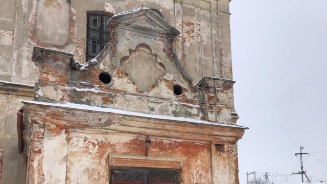 Занедбаний монастир на Львівщині перетворять на дитячий будинок сімейного типу - фото 65646