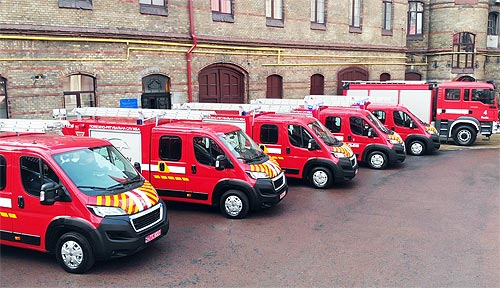 Спасатели Львовской области получили новые пожарные авто на базе Peugeot Boxer - Peugeot