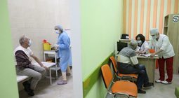 У Львові від Covid-19 почали вакцинувати тих, хто забезпечує життєдіяльність міста