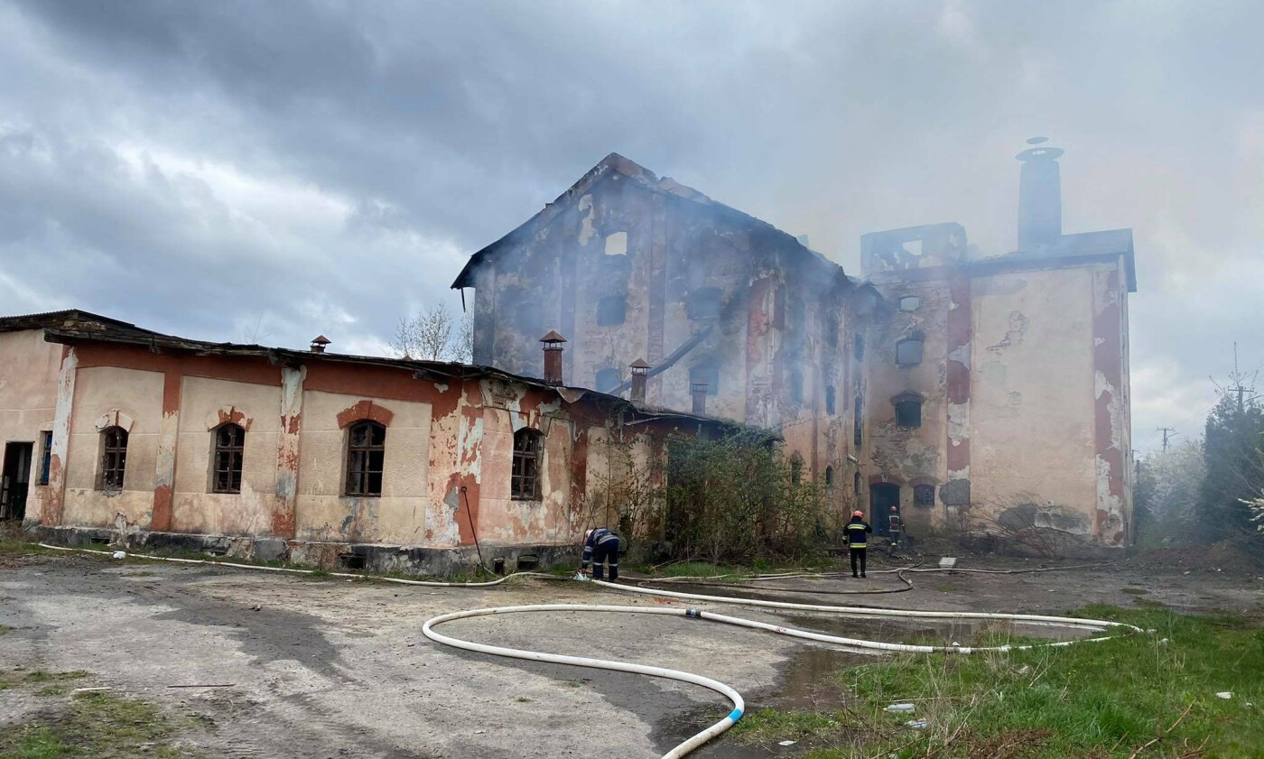 Пожежа у місті Радехів, Фото: ДСНС у Львівській області