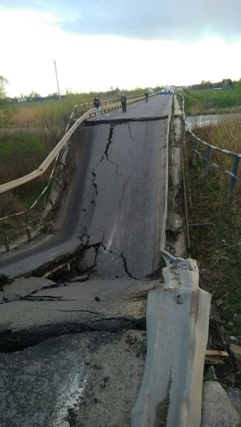 Львов-Луцк, н-17, западный буг, рухнул мост, рухнувший мост