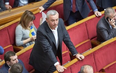 Вперше в Україні народного депутата судитимуть за кнопкодавство (відео)