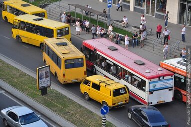 10 гривень: вартість проїзду у громадському транспорті Львова можуть скасувати (відео)