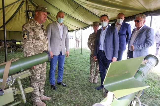 Шмыгаль и премьер Грузии Гарибашвили посетили Яворовский полигон 03