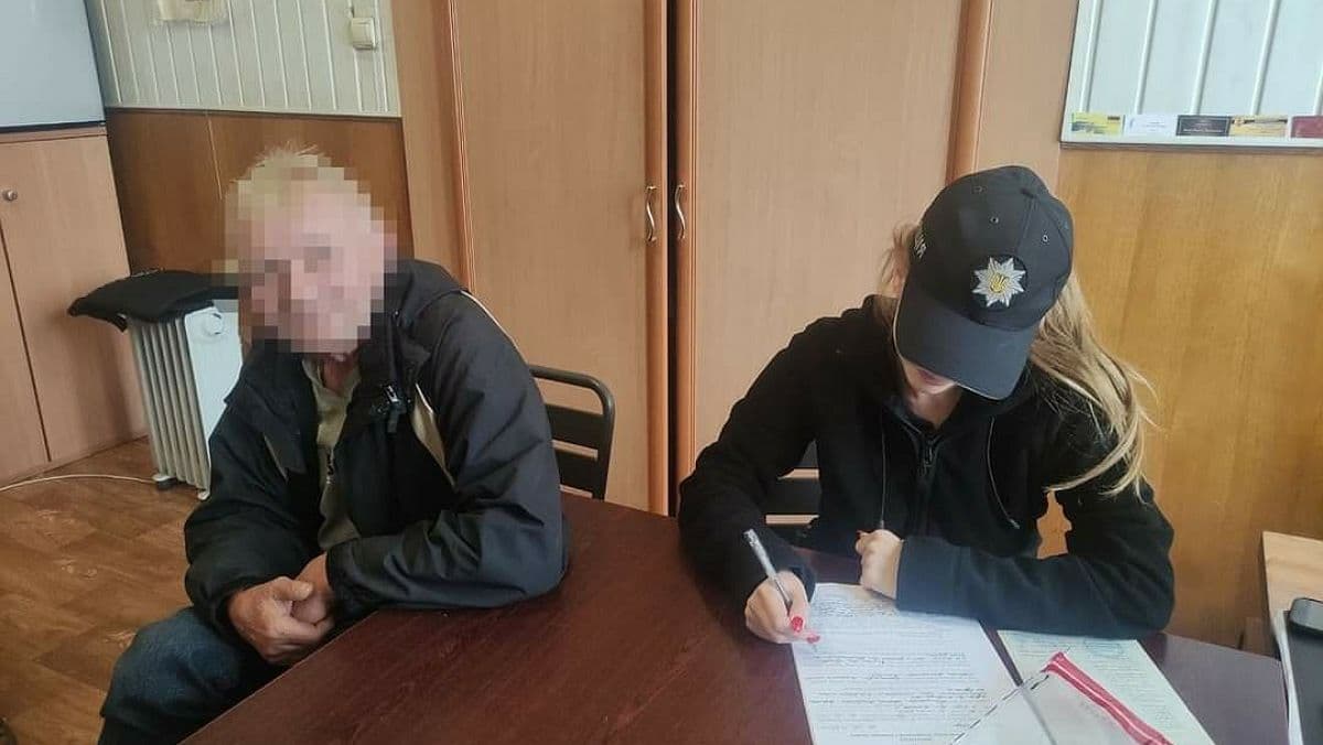 Во Львовской области мужчина пугал прохожих пистолетом: ему грозит до 7 лет тюрьмы