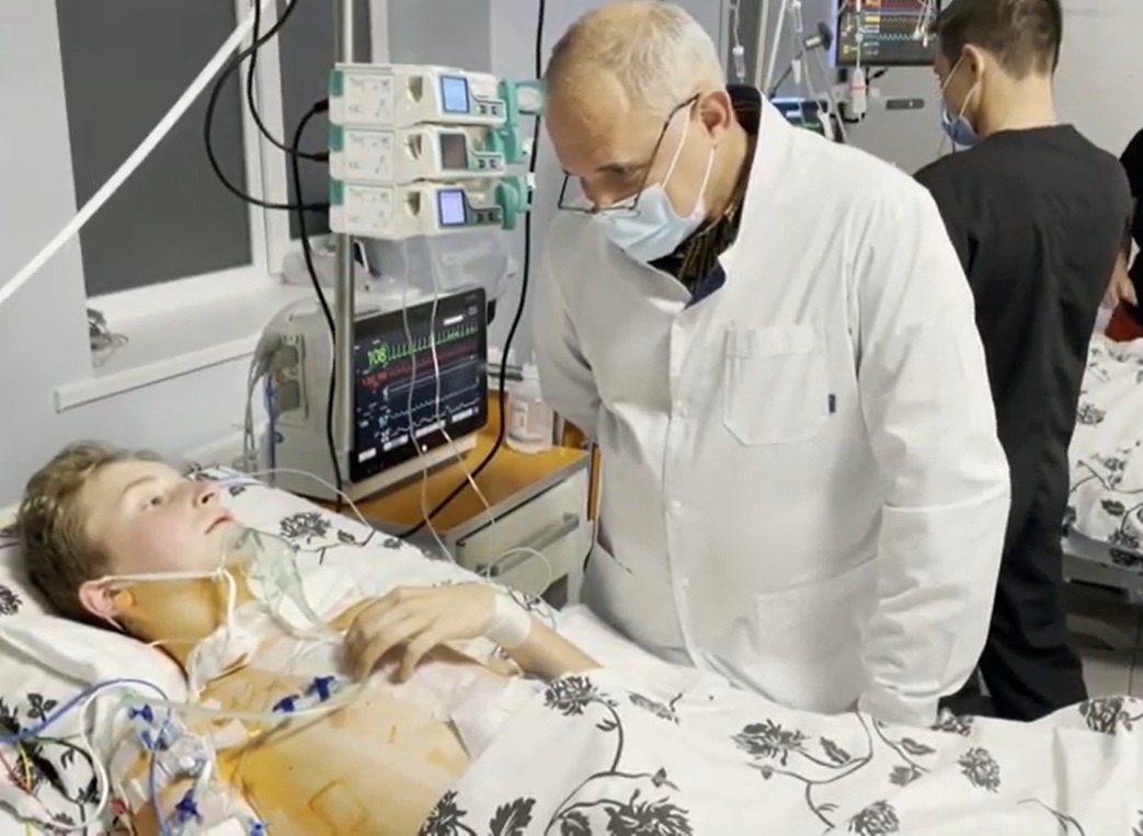 Розповіли про 13-річного волинянина, якому пересадили серце. Читайте на  UKR.NET