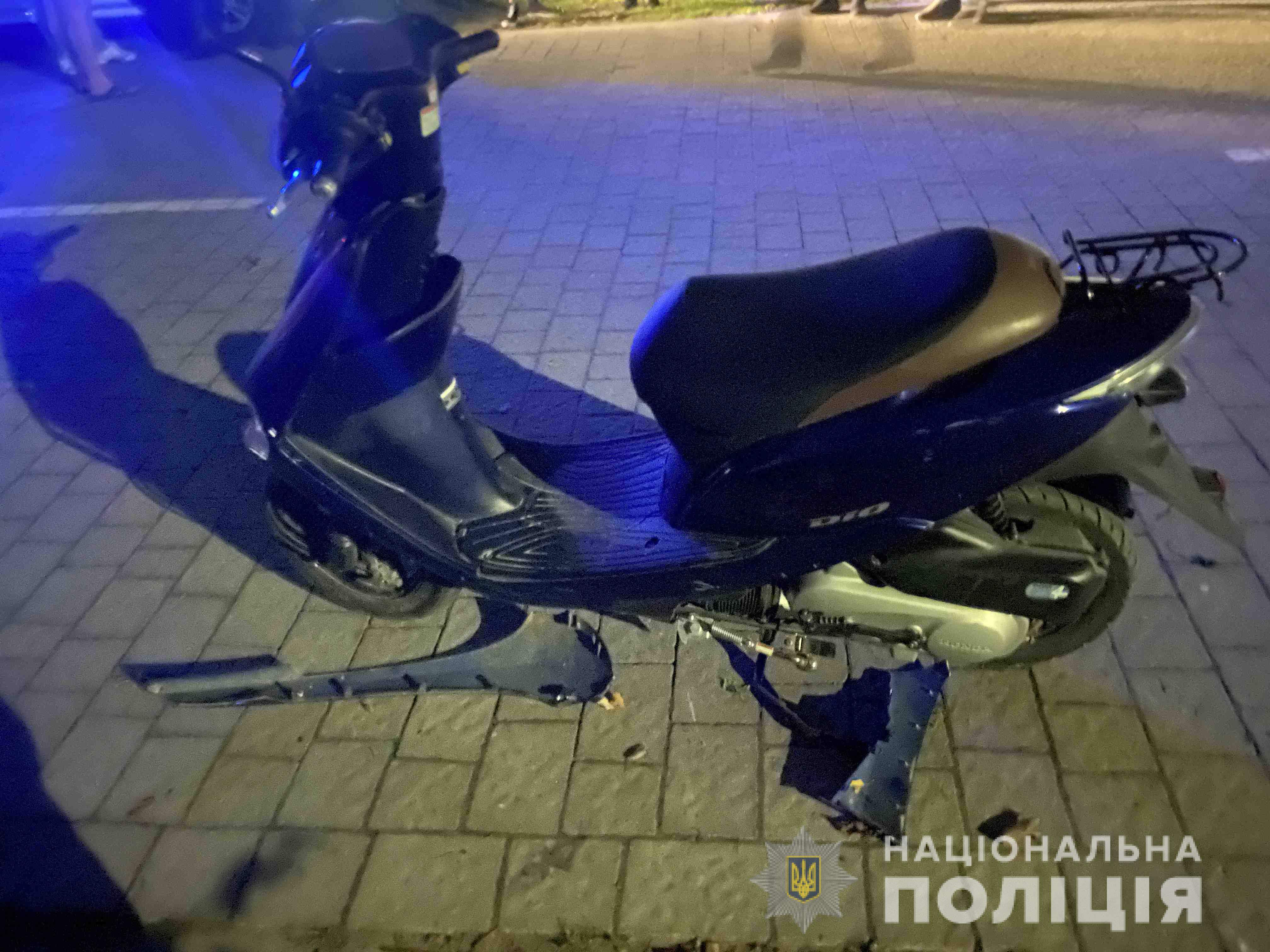 Неподалік Львова у ДТП постраждали неповнолітні скутеристи