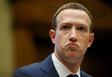 Суд на Житомирщині викликав власника Facebook Марка Цукенберга для участі у справі, яка триває вже 2 роки