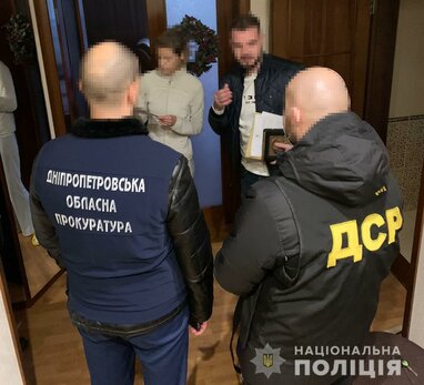 Мафія "боргів": поліцейські Дніпропетровщини затримали учасників злочинної групи