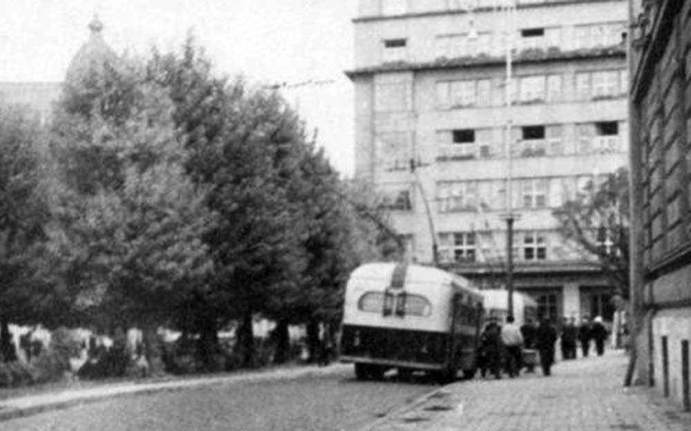 тролейбус, Львов, 1950