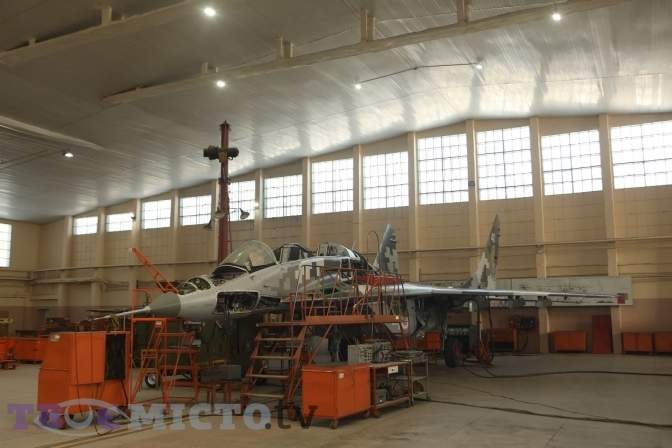На Львівському авіазаводі відремонтують винищувач МіГ-29 за 74 мільйони гривень