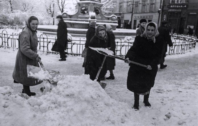 Якою раніше була зима у Львові