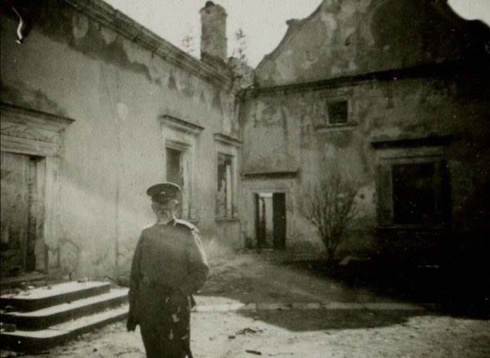 Свирзкий замок, Львовщина, 1915