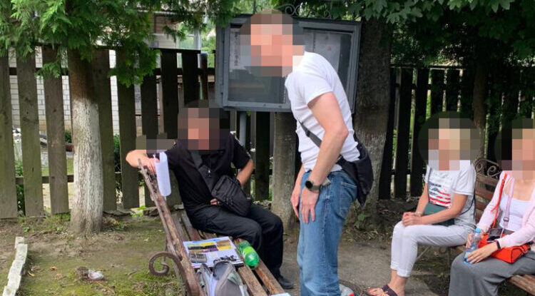Правоохоронця на Львівщині спіймали на
хабарі