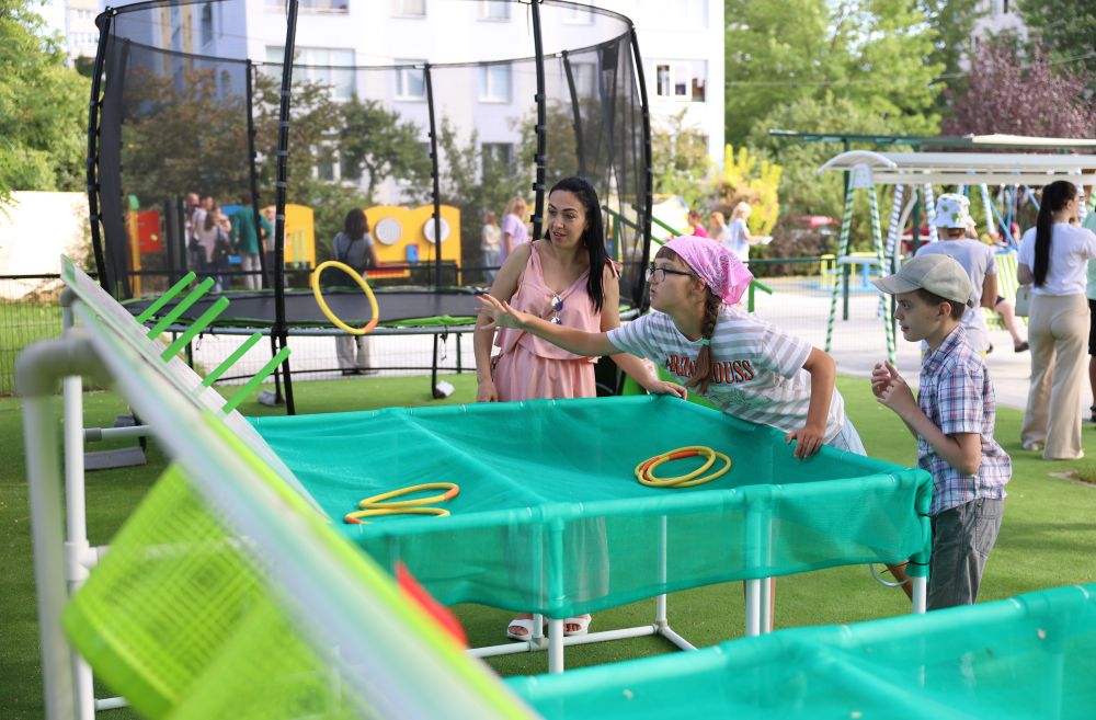 Во Львове появился уникальный парк развлечений для детей с инвалидностью: какон выглядит