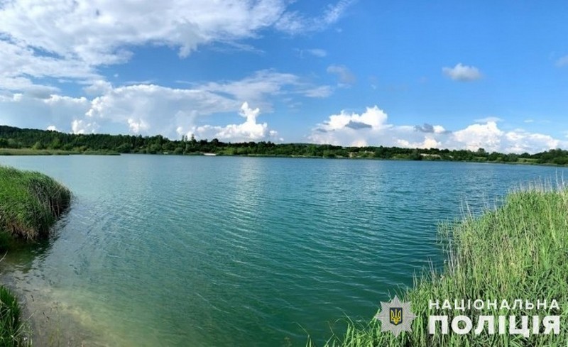 Двоє юнаків втопились у водоймі на Львівщині