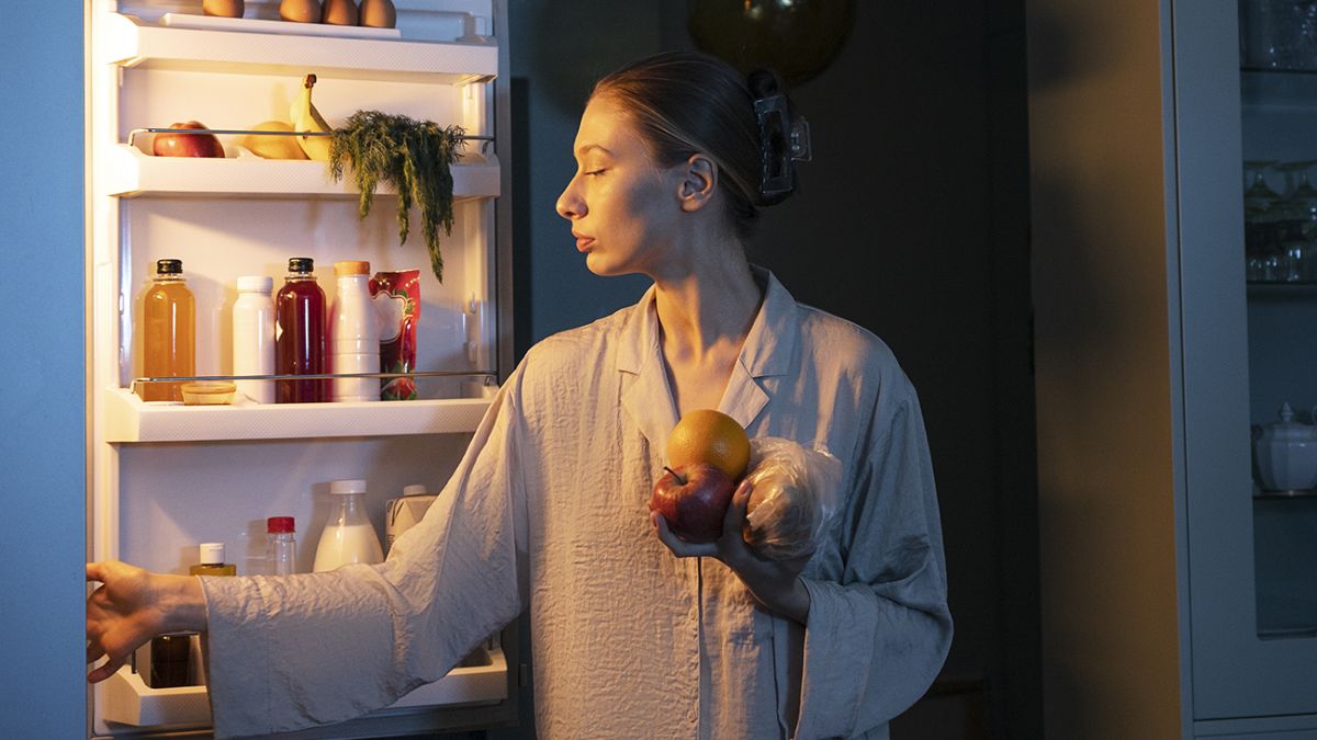 Как сохранить продукты в холодильнике без света
